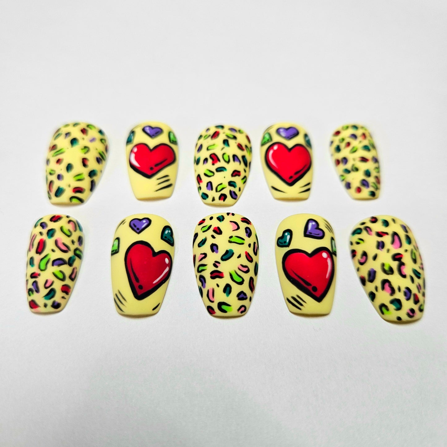 Comic Pop-Art Animal Print and Hearts Press-on Nails Custom Shape