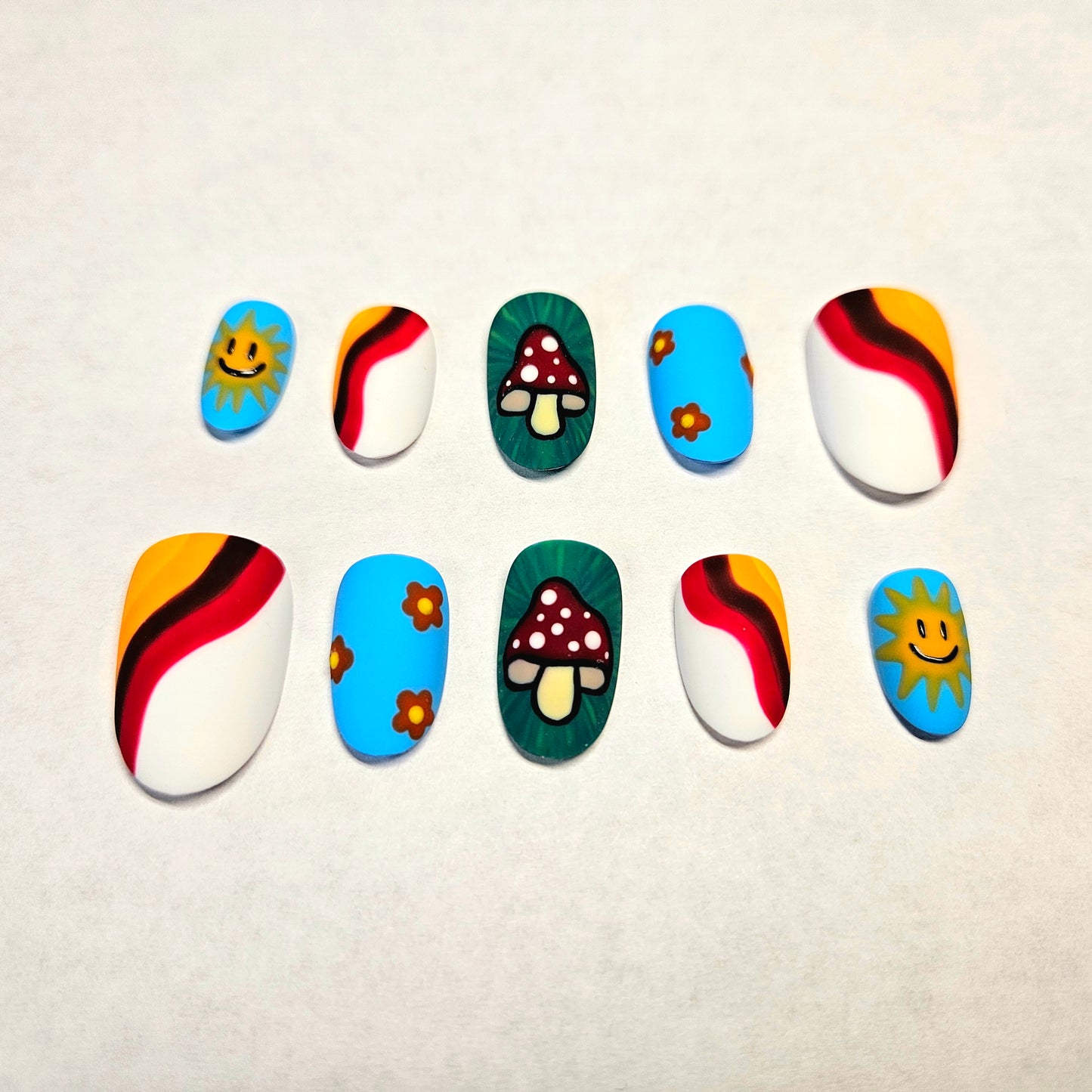 The 70s Throwback Press-On Nails Custom Shape