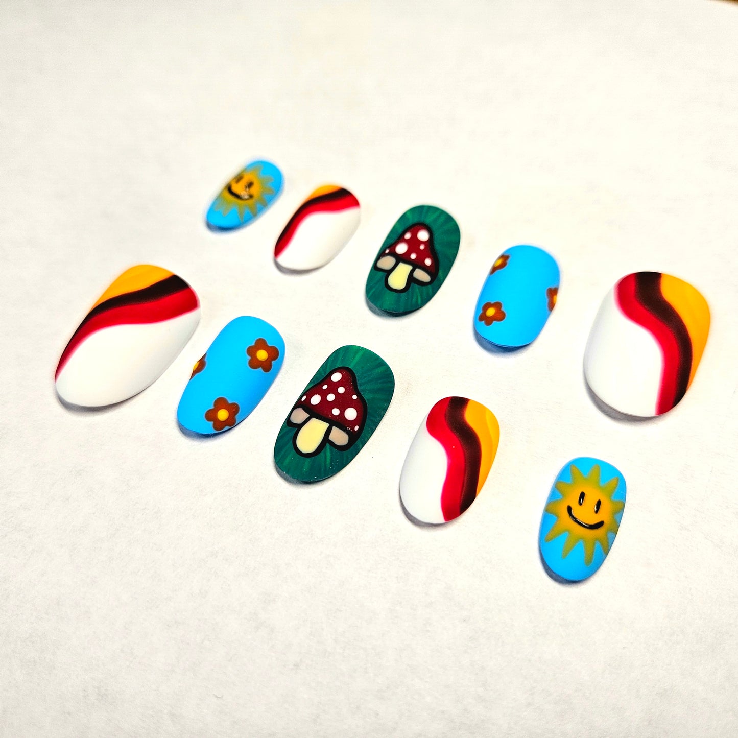 The 70s Throwback Press-On Nails Custom Shape